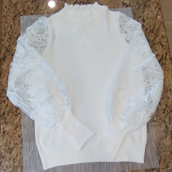 Sioni Milano Ribbed Lace Long Sleeve Mockneck Top Eggshell Size M NWT - Picture 2 of 12